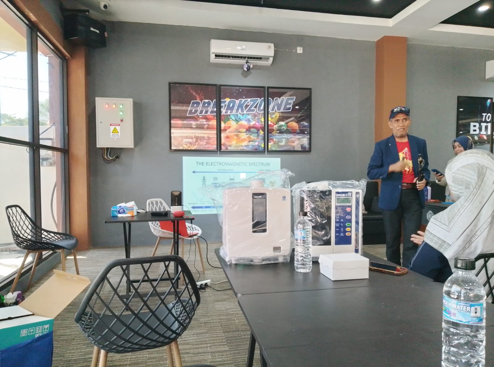 presentasi-bisnis-kangen-water-bahas-peluang-usaha
